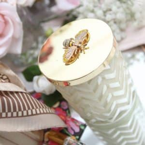 Herringbone Candle With Scarf Blond Vanilla – Cream & Golden Bee Lid