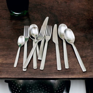 Royal Doulton . Olio –  Cutlery Set  16 Piece