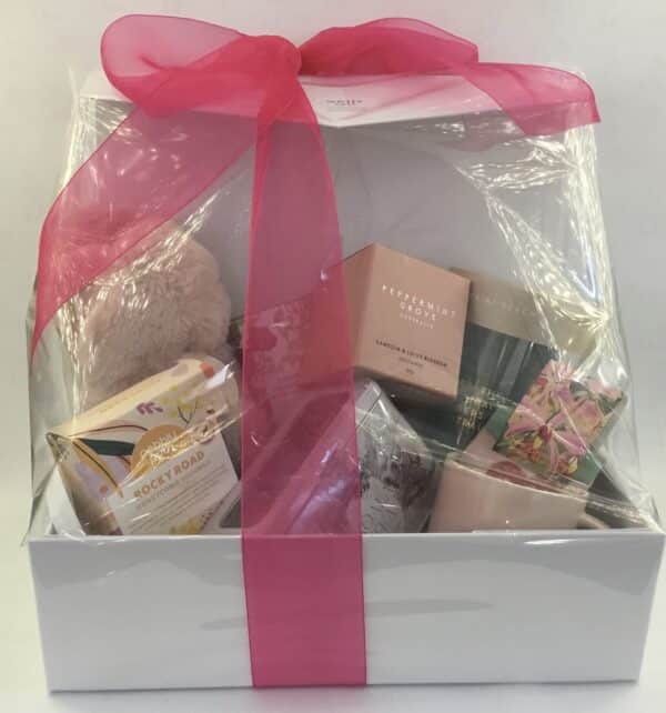Hamper for just her - Image 2