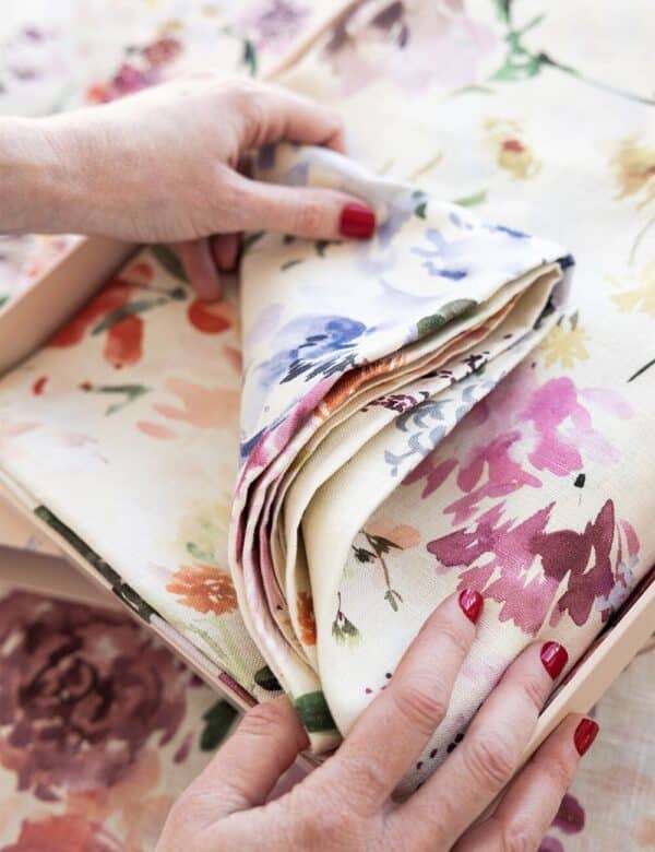 WILDFLOWERS LINEN TABLECLOTH - Image 4