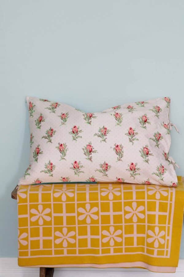 Peonies pillowcase set - Image 3