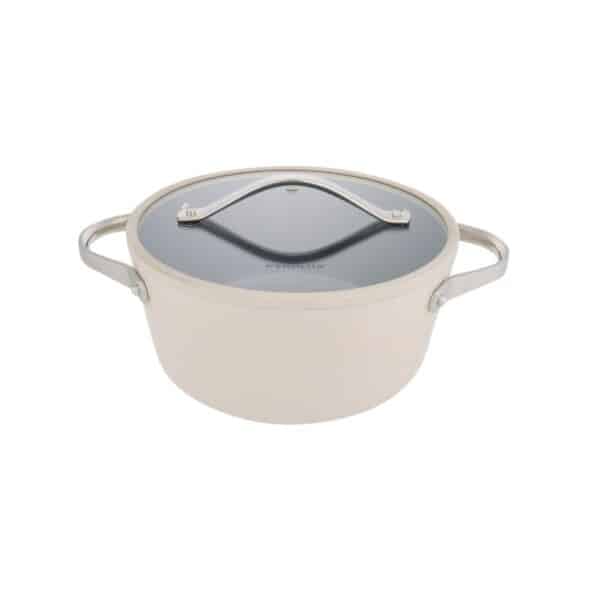 PYROLUX NEXGEN CASSEROLE 24CM/4.4 LITRE IVORY
