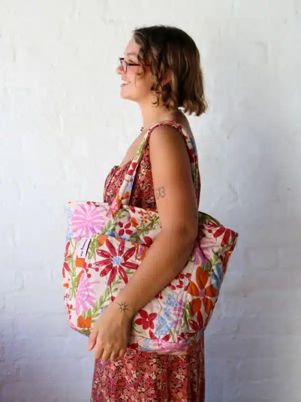 Winter Garden Quilted Bag - Image 3