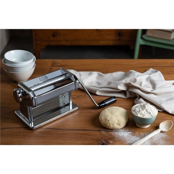 Marcato – Atlas 150 Pasta Machine with Tagliolini and Fettuccine Attachment (Made in Italy) - Image 4