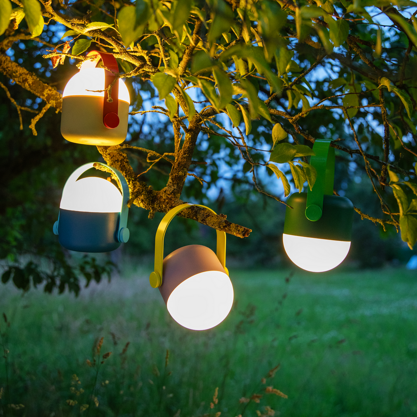 OLE PORTABLE LED LAMP LILAC - Image 3