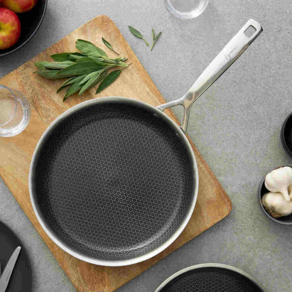 Pyrolux Pyrohex Frypan 20cm - Image 6